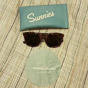Sunnies by Charlie